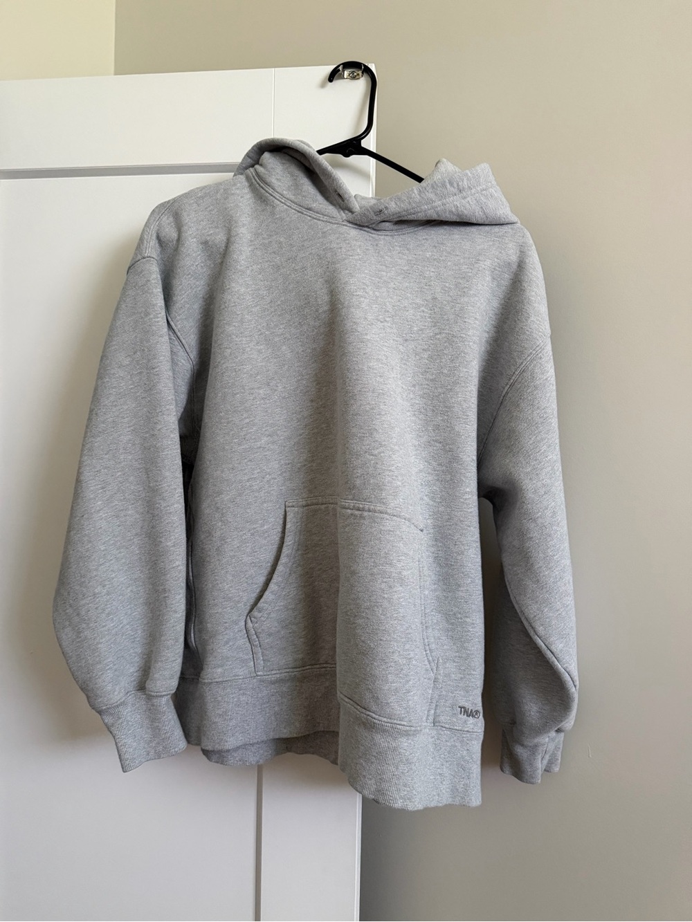 TNA Women’s Light Grey Crewneck Hoodie
